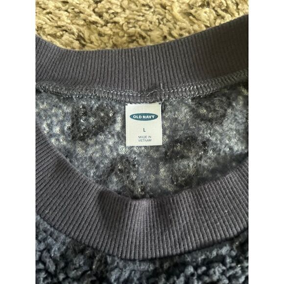 Old Navy blue fuzzy long‎ sleeve shirt size large - Picture 3 of 7